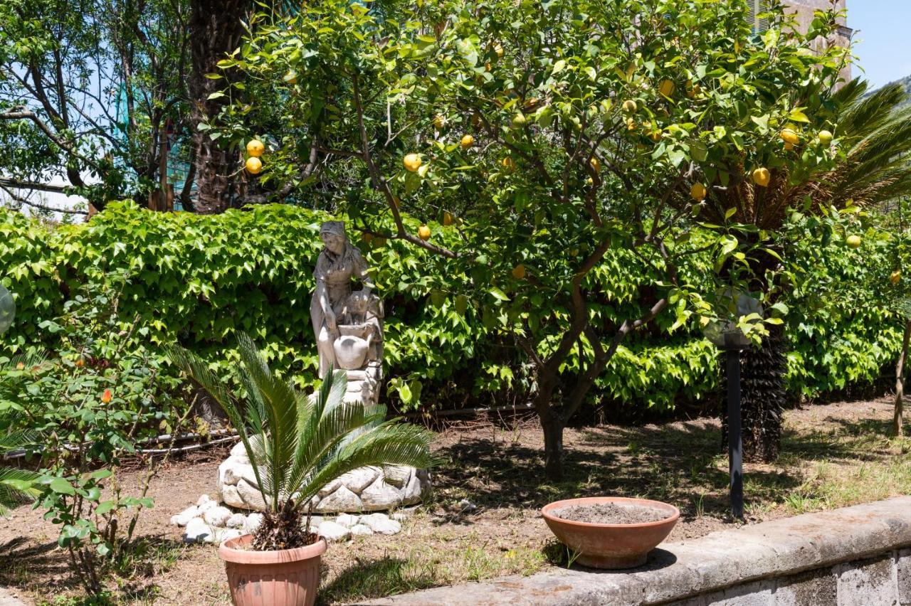 بيانو دي سورينتو Villa Francesca Relais المظهر الخارجي الصورة