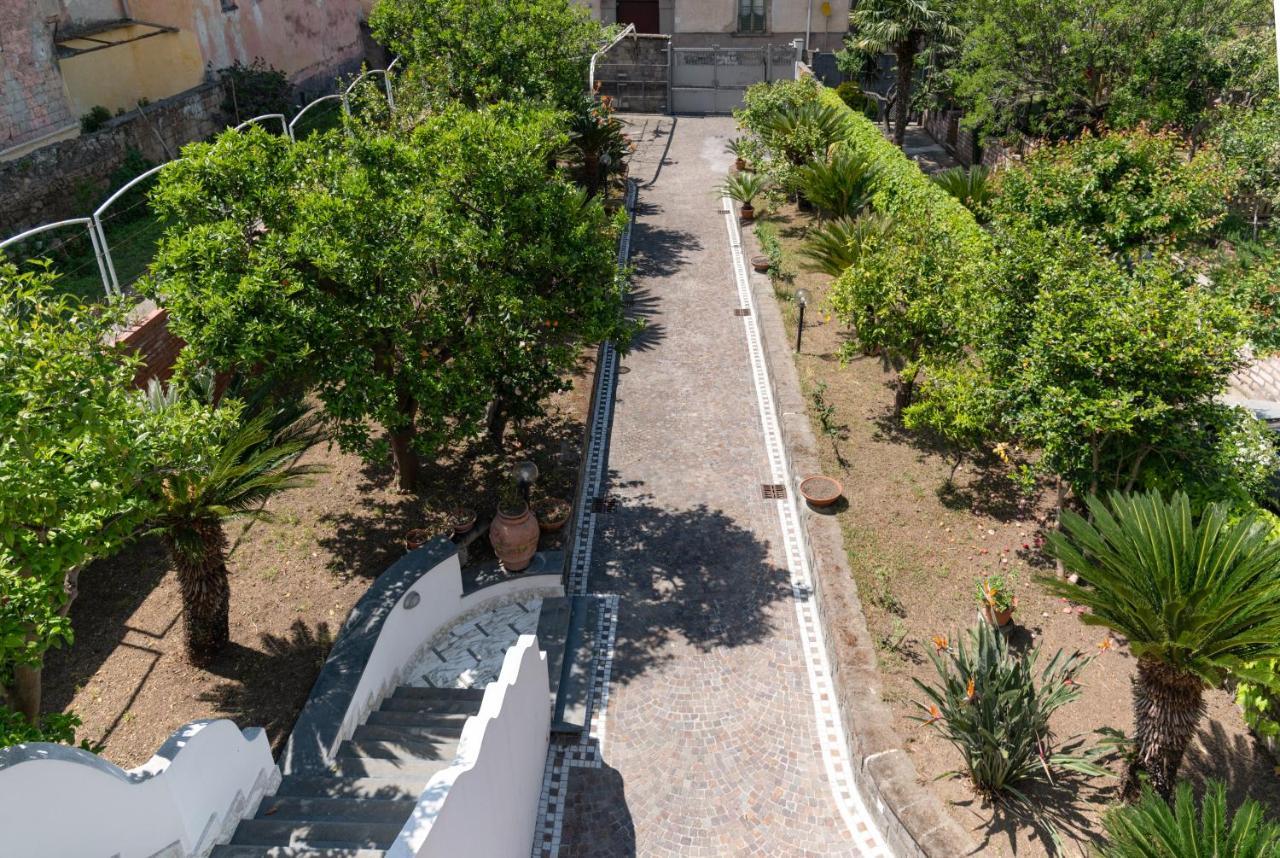 بيانو دي سورينتو Villa Francesca Relais المظهر الخارجي الصورة